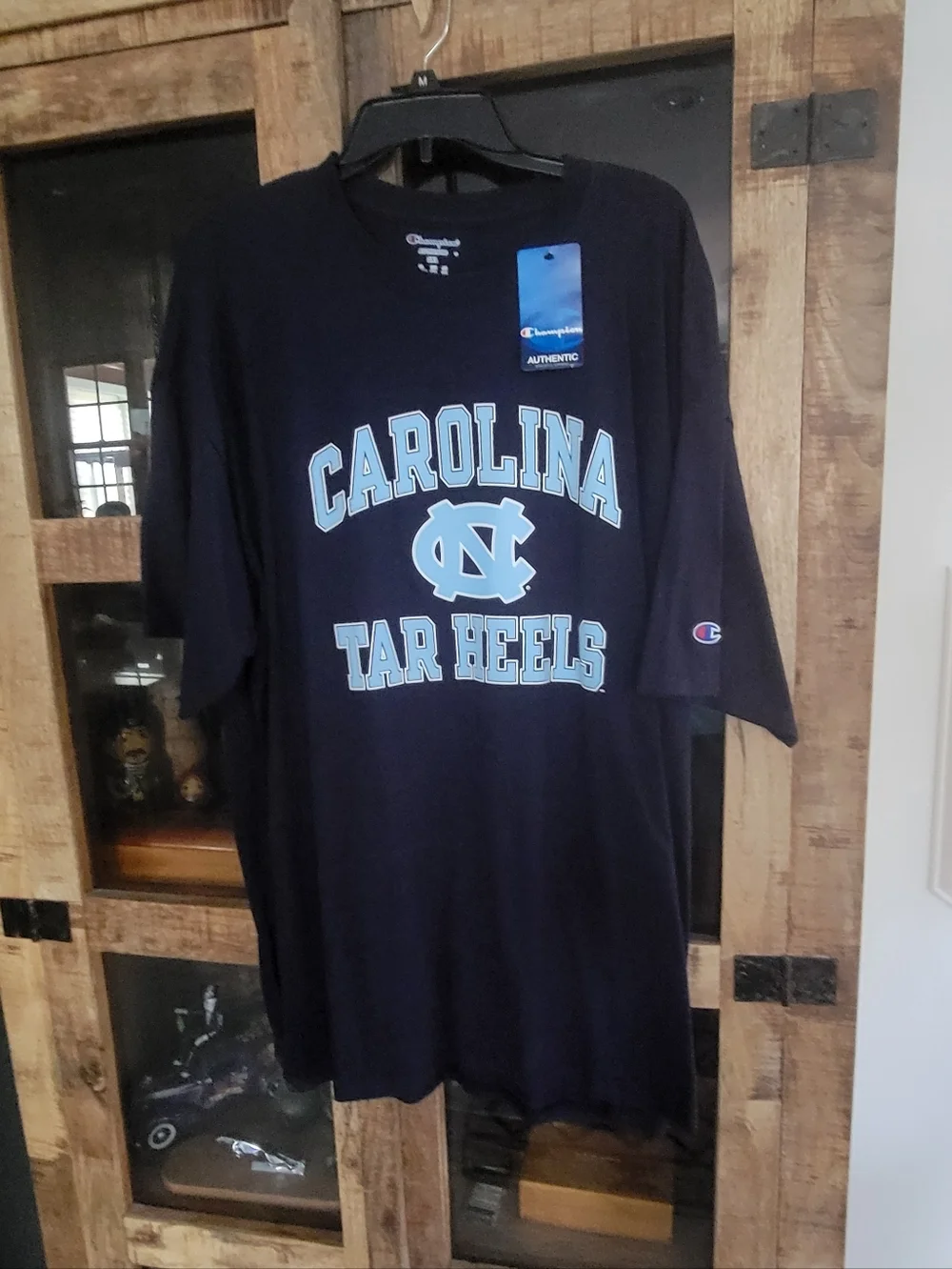 NWT Champion Navy Carolina Tar Heels Graphic Tee with Light Blue Logo - Picture 1 of 3